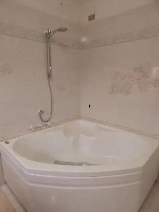 Tek Büyük Yataklı Oda, 1 Büyük (Queen) Boy Yatak, Sigara İçilmez (external bathroom)