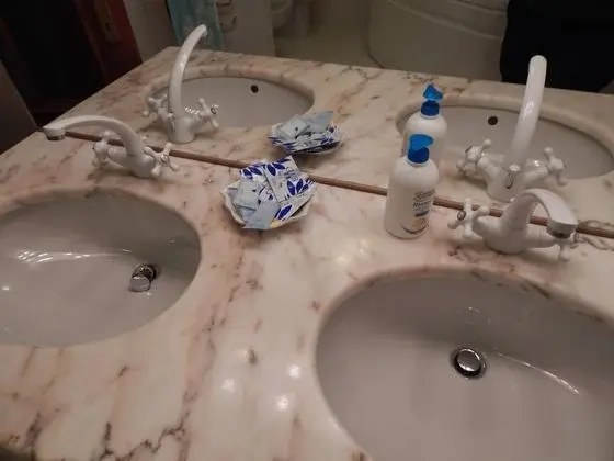 Tek Büyük Yataklı Oda, 1 Büyük (Queen) Boy Yatak, Sigara İçilmez (external bathroom)