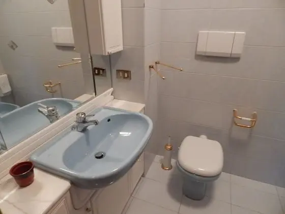 Üç Kişilik Oda, Birden Çok Yatak, Sigara İçilmez (external bathroom)