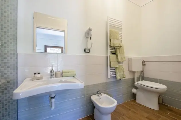 Classic Tek Büyük Yataklı Oda