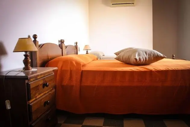 Basic Tek Büyük Yataklı Oda