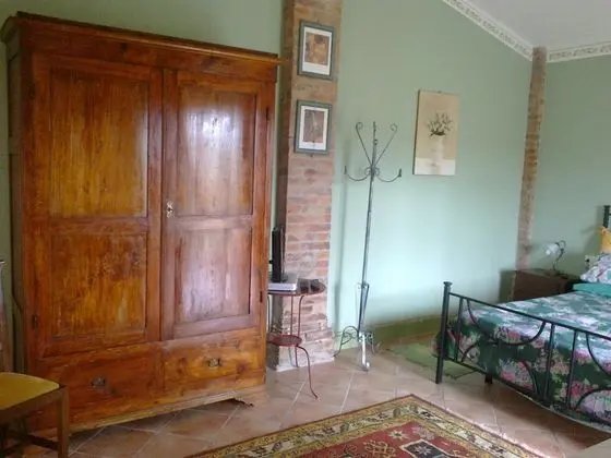 Tek Büyük Yataklı Oda