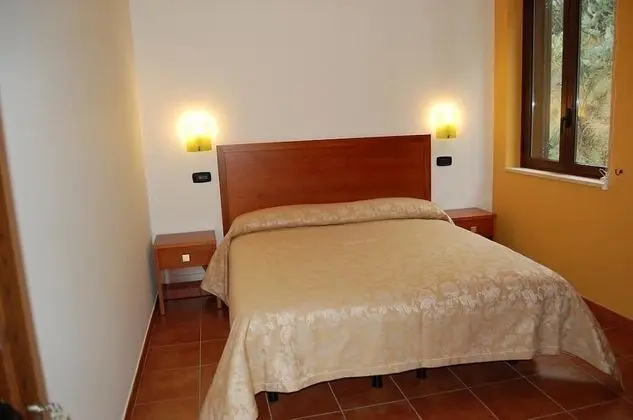 Comfort Tek Büyük Yataklı Oda, Tepe Manzaralı