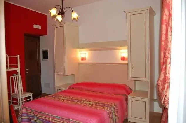 Comfort Tek Büyük Yataklı Oda, Tepe Manzaralı