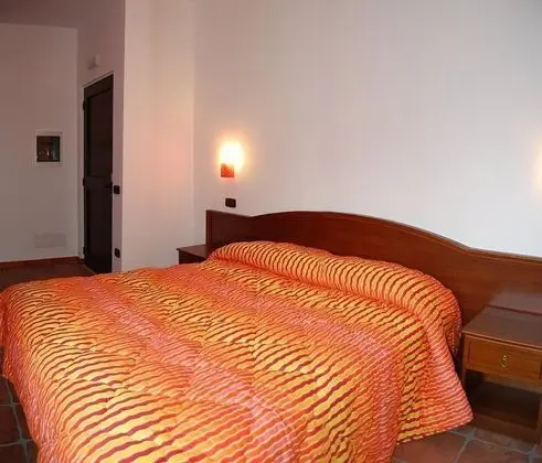 Comfort Tek Büyük Yataklı Oda, Tepe Manzaralı
