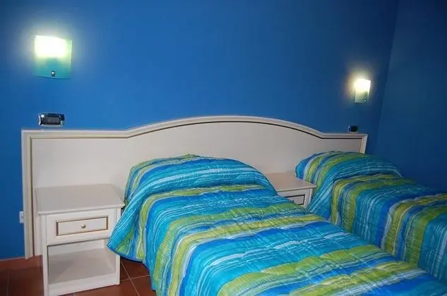 Comfort Tek Büyük Yataklı Oda, Tepe Manzaralı