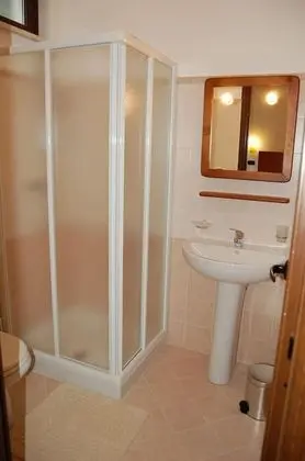 Comfort Tek Büyük Yataklı Oda, Tepe Manzaralı