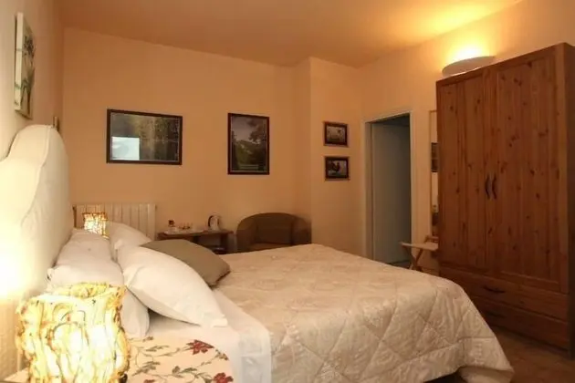 Tek Büyük Yataklı Oda