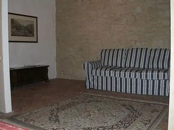 Stüdyo, Bahçe Manzaralı