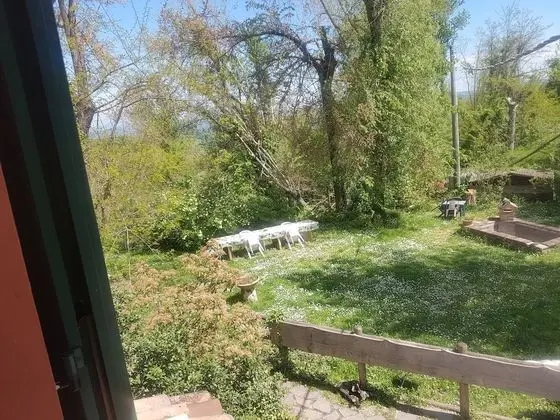 Stüdyo, Bahçe Manzaralı