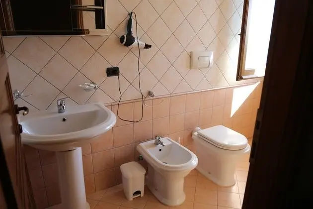 Tek Büyük Yataklı Oda, 2 Tek Kişilik Yatak, Dağ Manzaralı