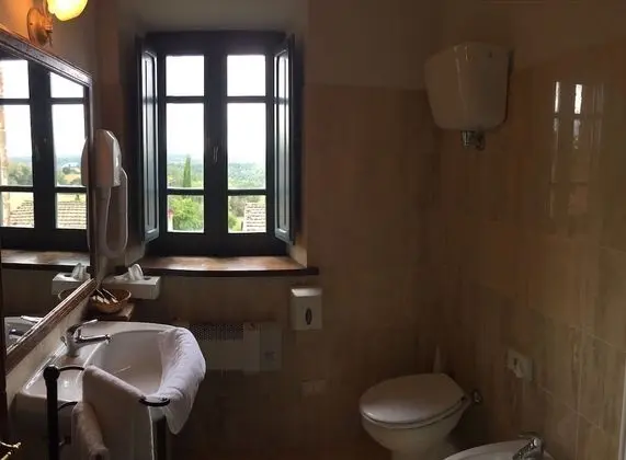 Tek Büyük Yataklı Oda, 1 Çift Kişilik Yatak