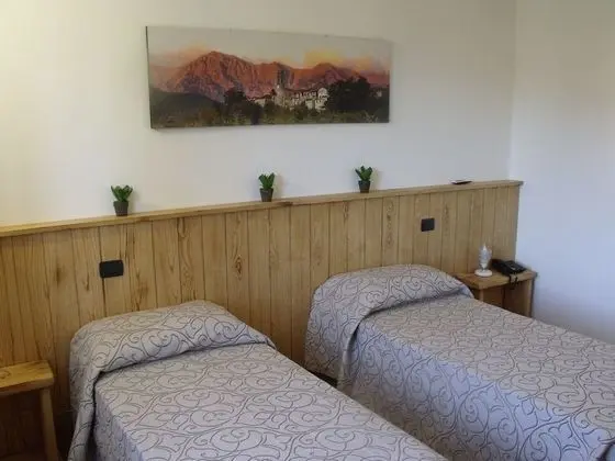 Standard Tek Büyük veya İki Ayrı Yataklı Oda, Bahçe Manzaralı (1)