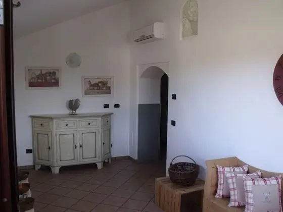 Standard Tek Büyük Yataklı Oda, Balkon, Bahçe Manzaralı (2)