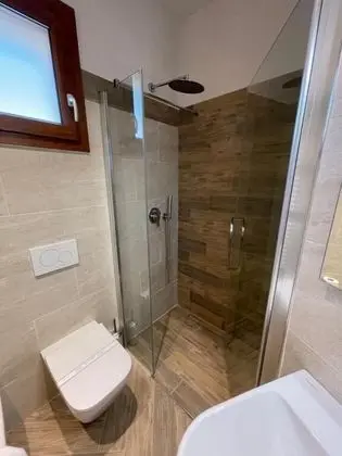 Comfort Oda, 1 Büyük (Queen) Boy Yatak, Özel Banyo