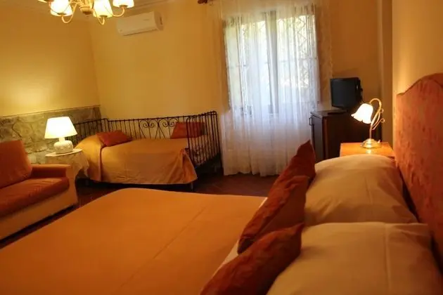 Tek Büyük Yataklı Oda