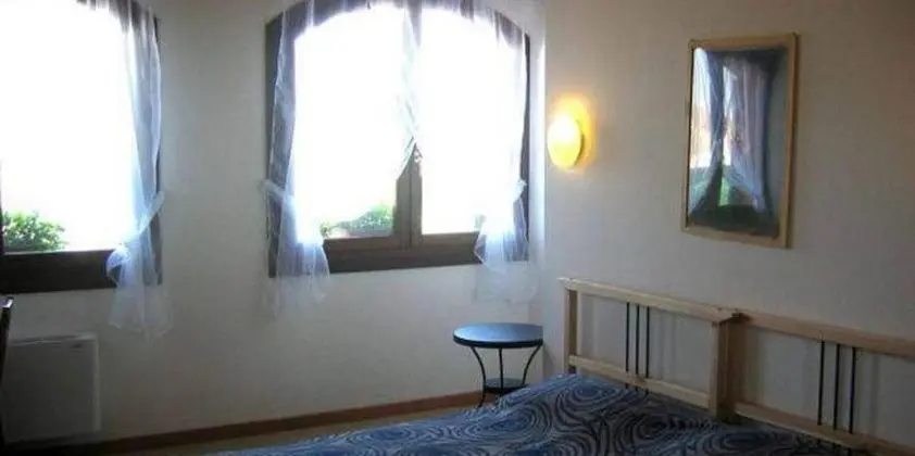 Classic Tek Büyük Yataklı Oda, Bahçeli