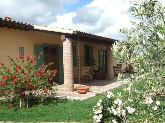 Tek Büyük Yataklı Oda, 1 Büyük (Queen) Boy Yatak, Özel Banyo, Zemin Kat