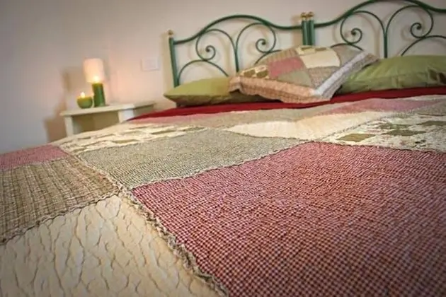 Tek Büyük Yataklı Oda