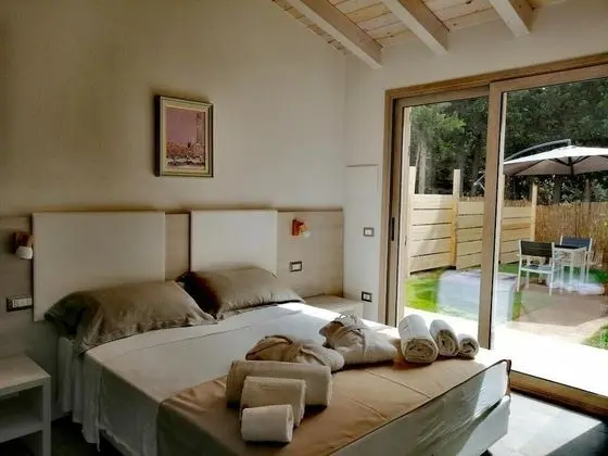 Tek Büyük veya İki Ayrı Yataklı Oda (Santa Lucia)