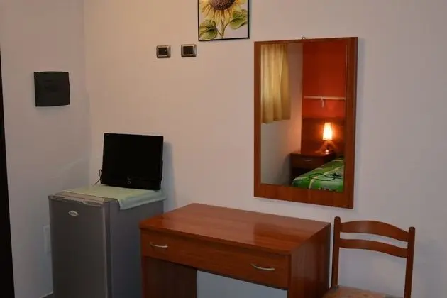 Tek Büyük Yataklı Oda