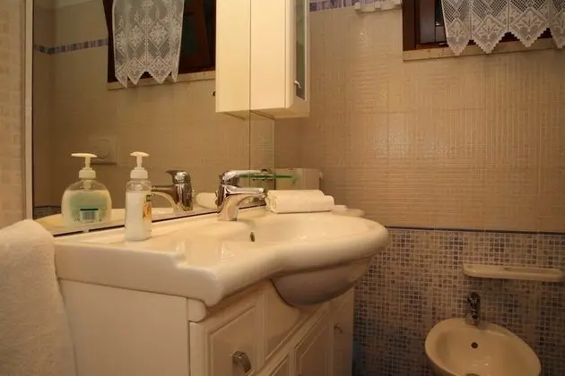 Classic Apart Daire, 1 Yatak Odası, Mutfak, Ek Bina (Basement)