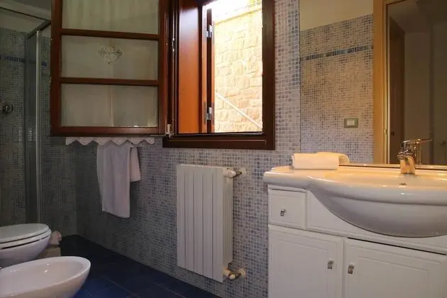 Classic Apart Daire, 1 Yatak Odası, Mutfak, Ek Bina (Basement)