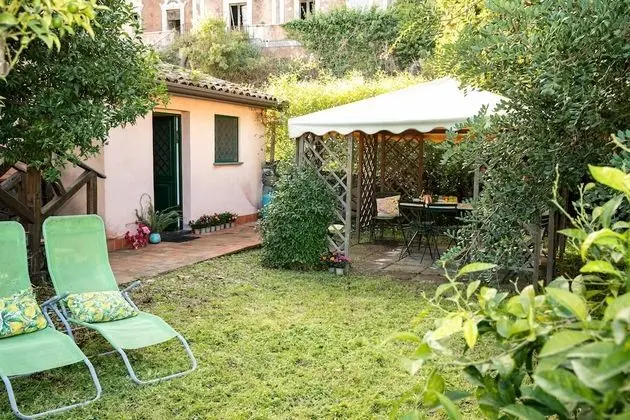 Family Apart Daire, Teras, Bahçe Manzaralı (sea ​​and pool view)