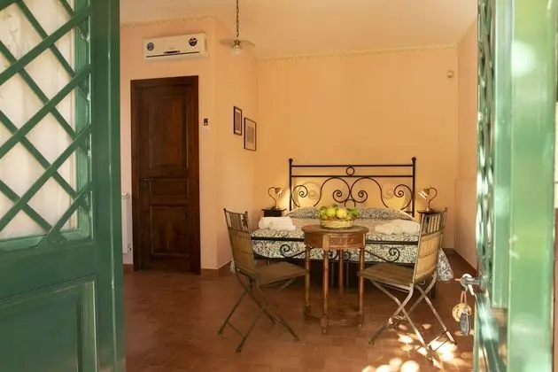 Family Üç Kişilik Oda, Özel Banyo, Bahçe Manzaralı