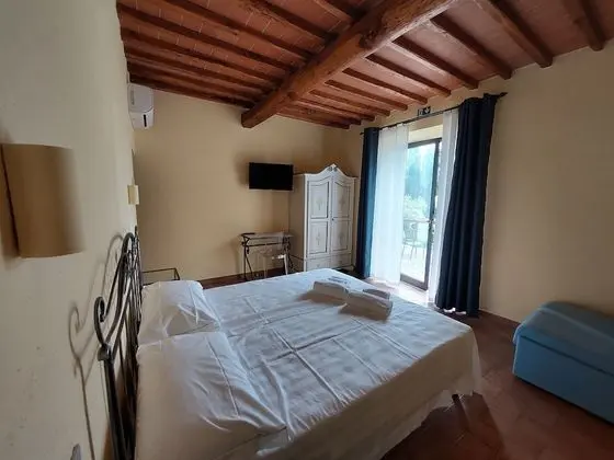 Comfort Tek Büyük Yataklı Oda