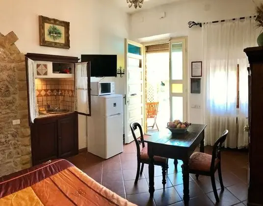 Deluxe Stüdyo (Il Pino)