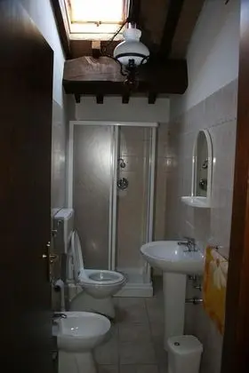 Dört Kişilik Oda, Özel Banyo