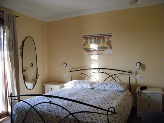 Tek Büyük veya İki Ayrı Yataklı Oda