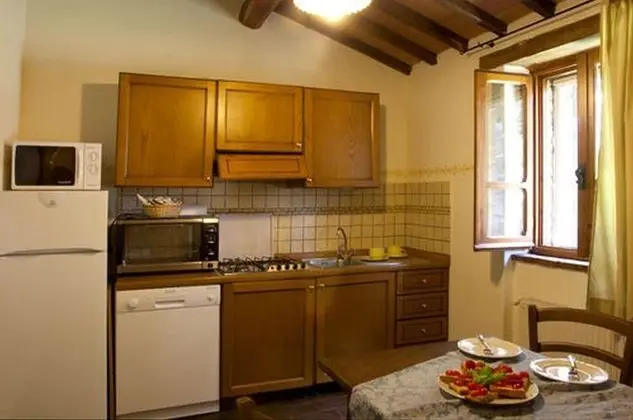 Superior Apart Daire, 2 Yatak Odası, Mutfak, Bahçe Manzaralı