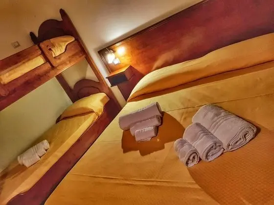 Dört Kişilik Oda, Dağ Manzaralı (1 - 3)