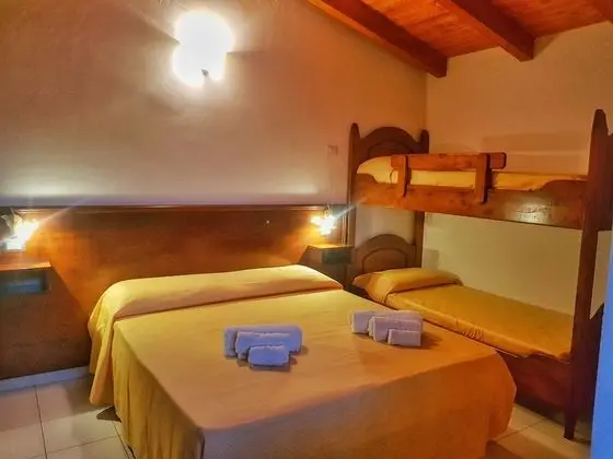 Dört Kişilik Oda, Deniz Manzaralı (4)