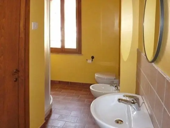 Traditional Stüdyo, Tepe Manzaralı (Verde)