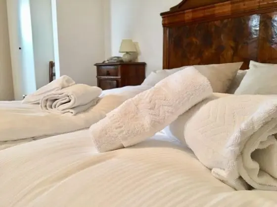 Comfort Tek Büyük Yataklı Oda, Tepe Manzaralı