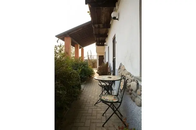 Stüdyo (La Stanza del Camino)