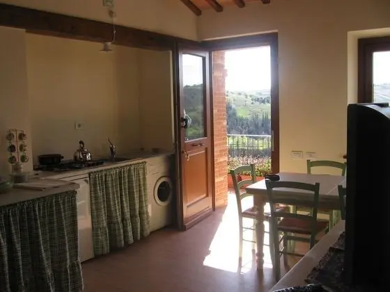 Apart Daire, 3 Yatak Odası, Vadi Manzaralı (Sargano)