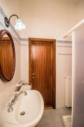 Tek Büyük Yataklı Oda (Granaio)