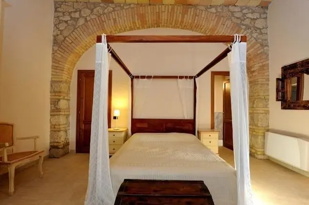 Junior Süit, Jakuzi