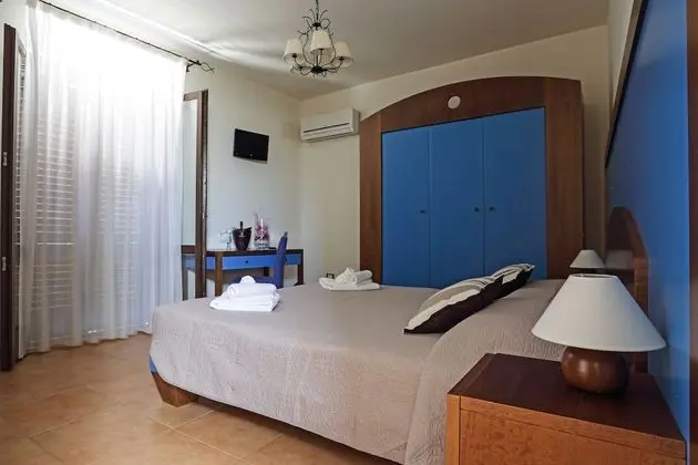 Tek Büyük Yataklı Oda