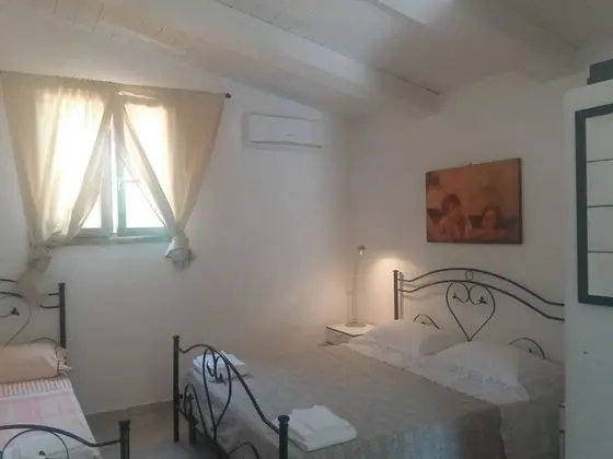 Comfort Üç Kişilik Oda (Mimosa)