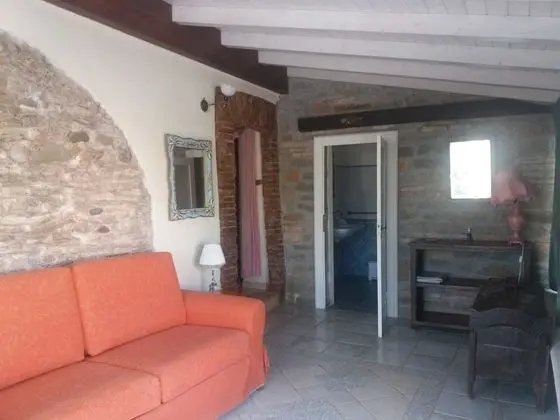 Deluxe Dört Kişilik Oda (Trullo d'Oro)