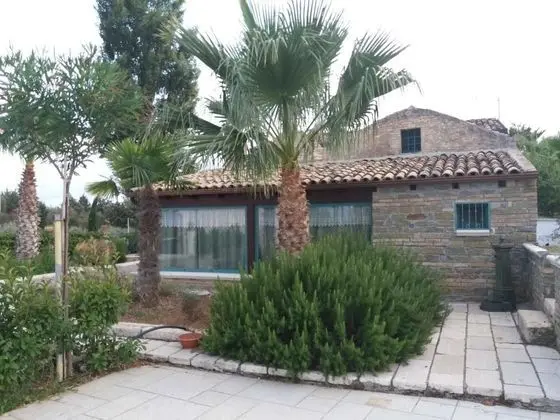 Deluxe Dört Kişilik Oda (Trullo d'Oro)