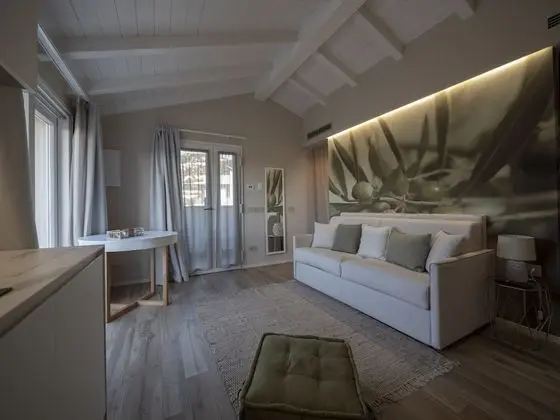 Stüdyo, Balkon