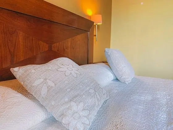 Standard Tek Büyük Yataklı Oda, Bahçe Manzaralı