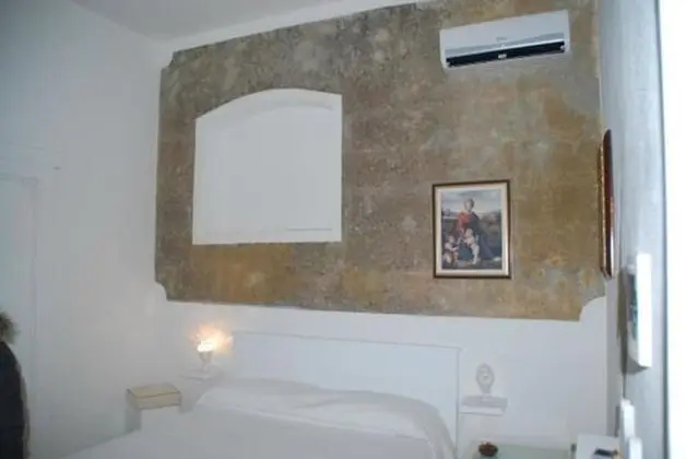 Tek Büyük Yataklı Oda, 1 Yatak Odası