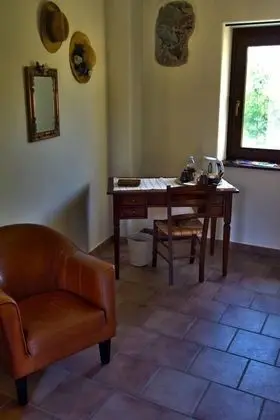 Tek Büyük veya İki Ayrı Yataklı Oda, Bahçe Manzaralı
